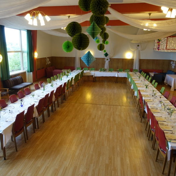 Storsalen har plass til 110 personer Storsalen har plass til 110 personer